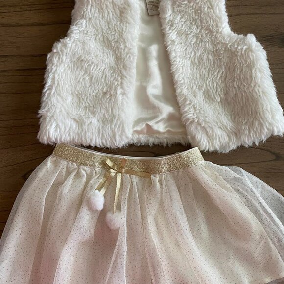 Cynthia Rowley Faux Fur Vest and Glittery Tulle Tutu S-4 - Picture 13 of 13